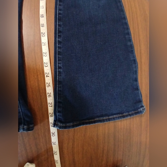 J. Crew Full Flare Women's Jeans - Picture 7 of 14